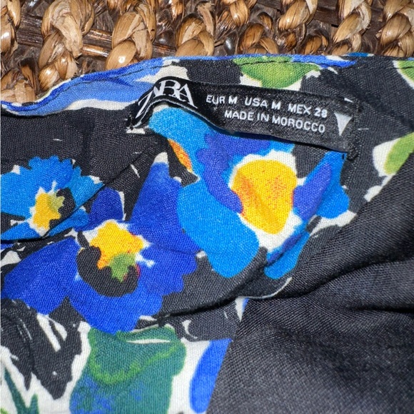 ZARA Asymmetrical Floral One-Shoulder Open Back Top (T3) - Picture 2 of 5